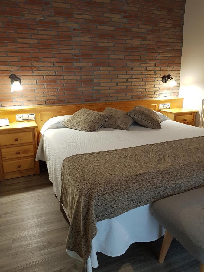 Hotel Sant Roc Camprodon Buitenkant foto