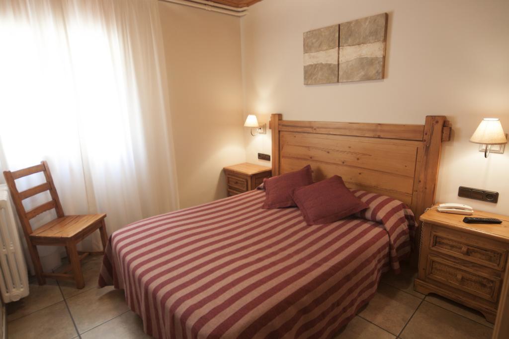 Hotel Sant Roc Camprodon Buitenkant foto