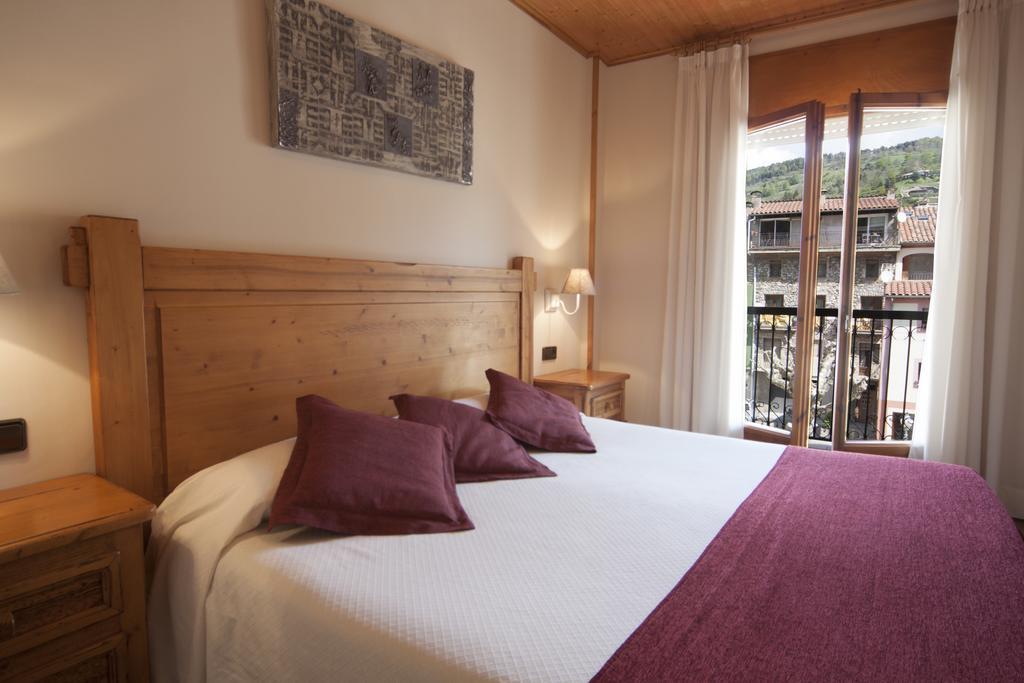Hotel Sant Roc Camprodon Buitenkant foto