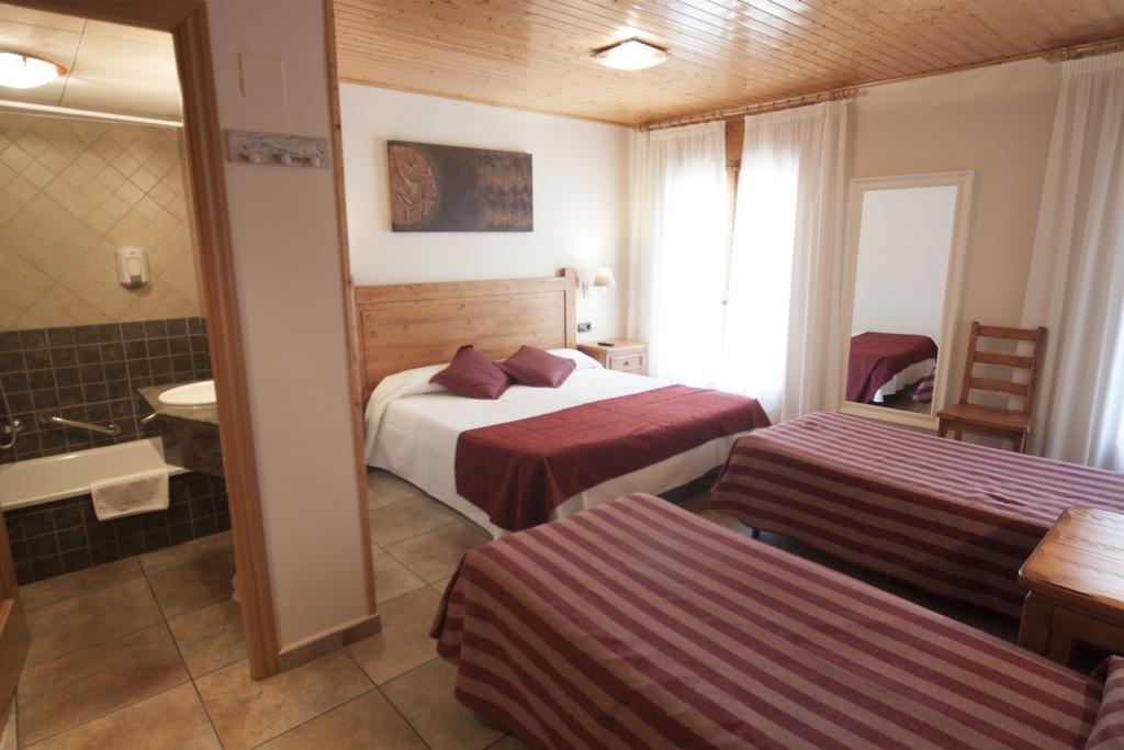 Hotel Sant Roc Camprodon Buitenkant foto