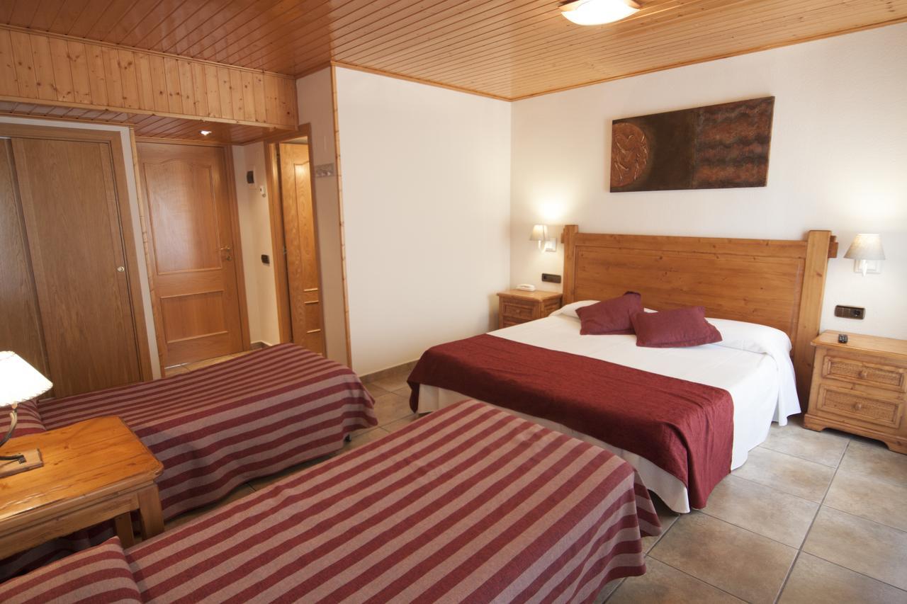 Hotel Sant Roc Camprodon Buitenkant foto