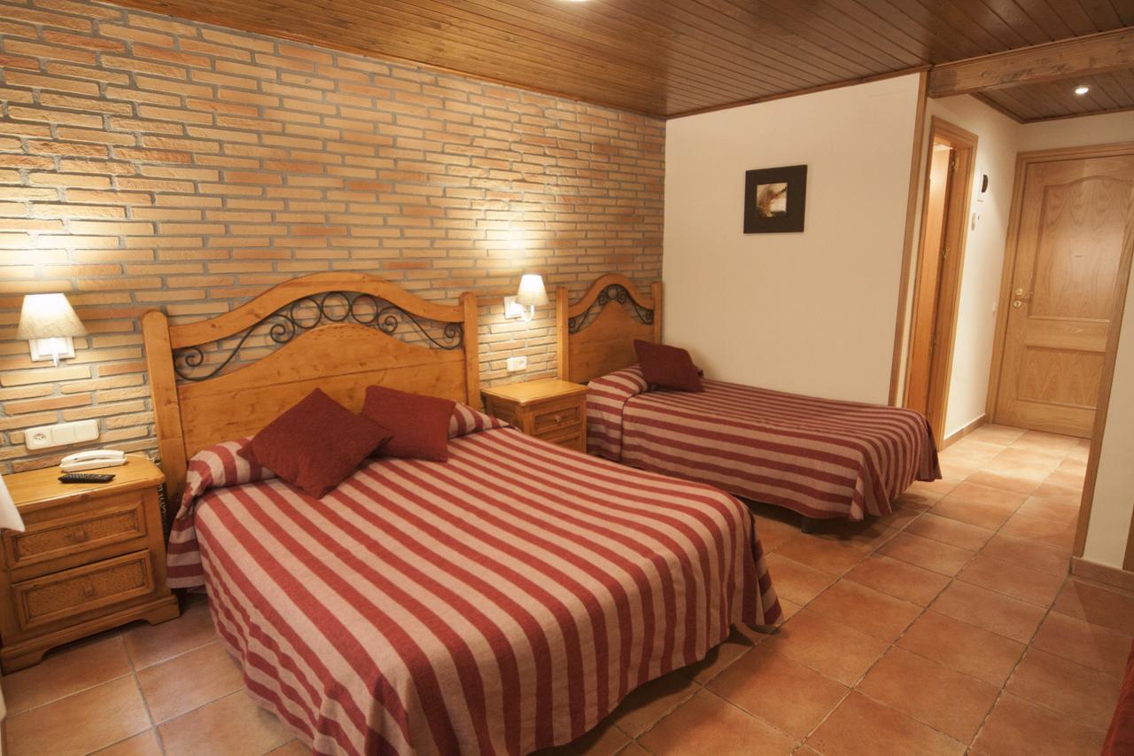 Hotel Sant Roc Camprodon Buitenkant foto