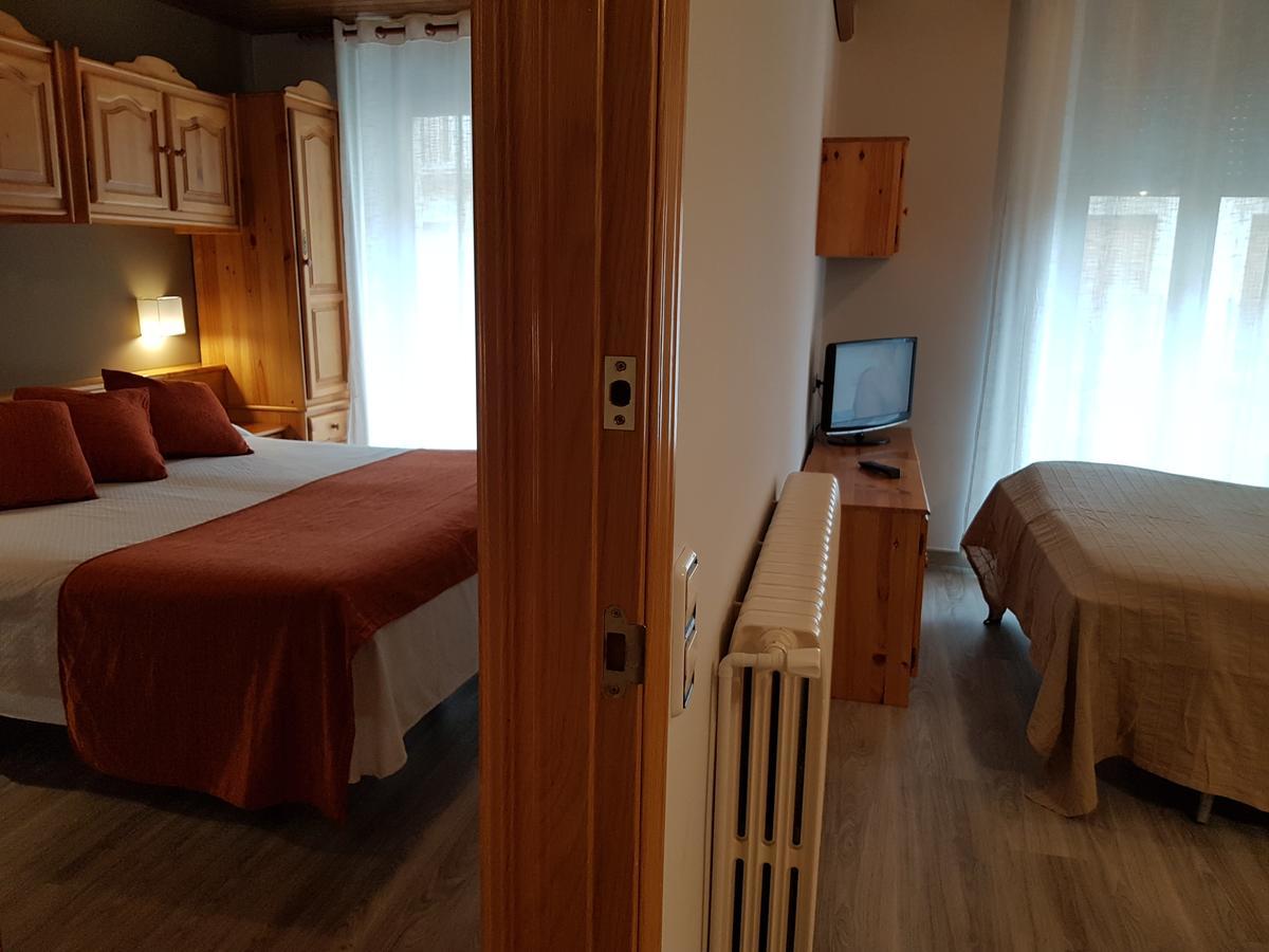 Hotel Sant Roc Camprodon Buitenkant foto